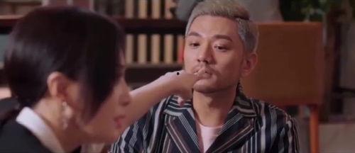 娱乐圈圈八卦吃瓜是谁说的,揭秘“吃瓜群众”背后的神秘声音